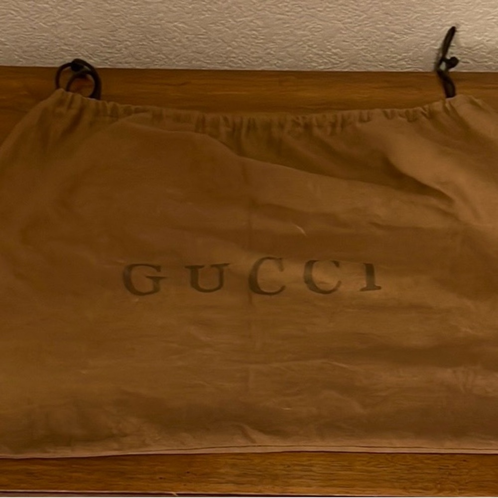 Authentic Gucci brown/gold Dustbag